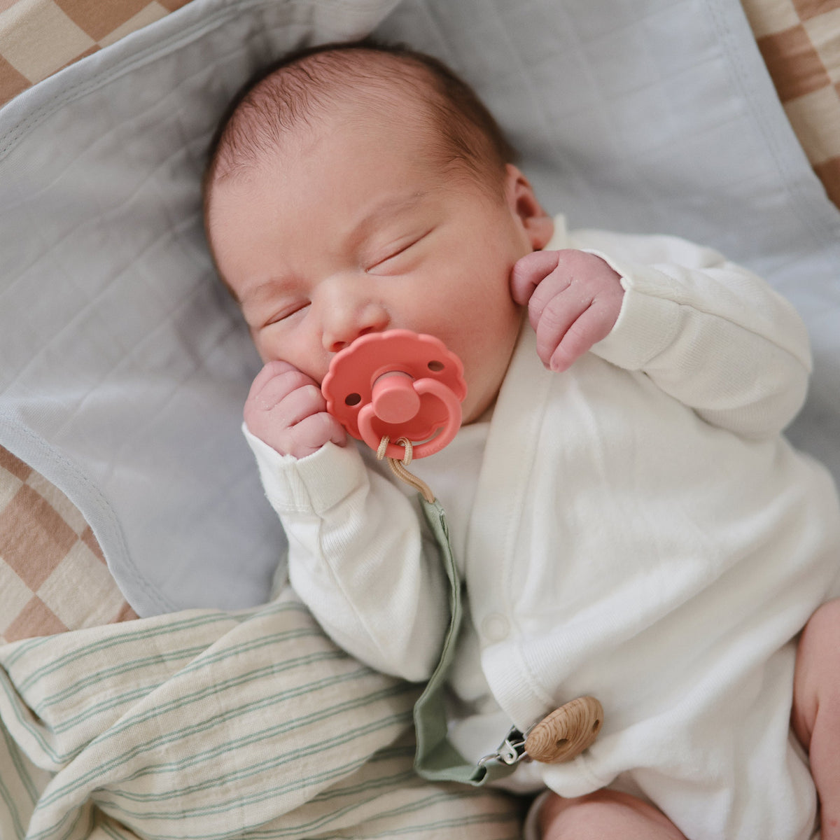 FRIGG Natural Rubber Pacifier 4-Pack