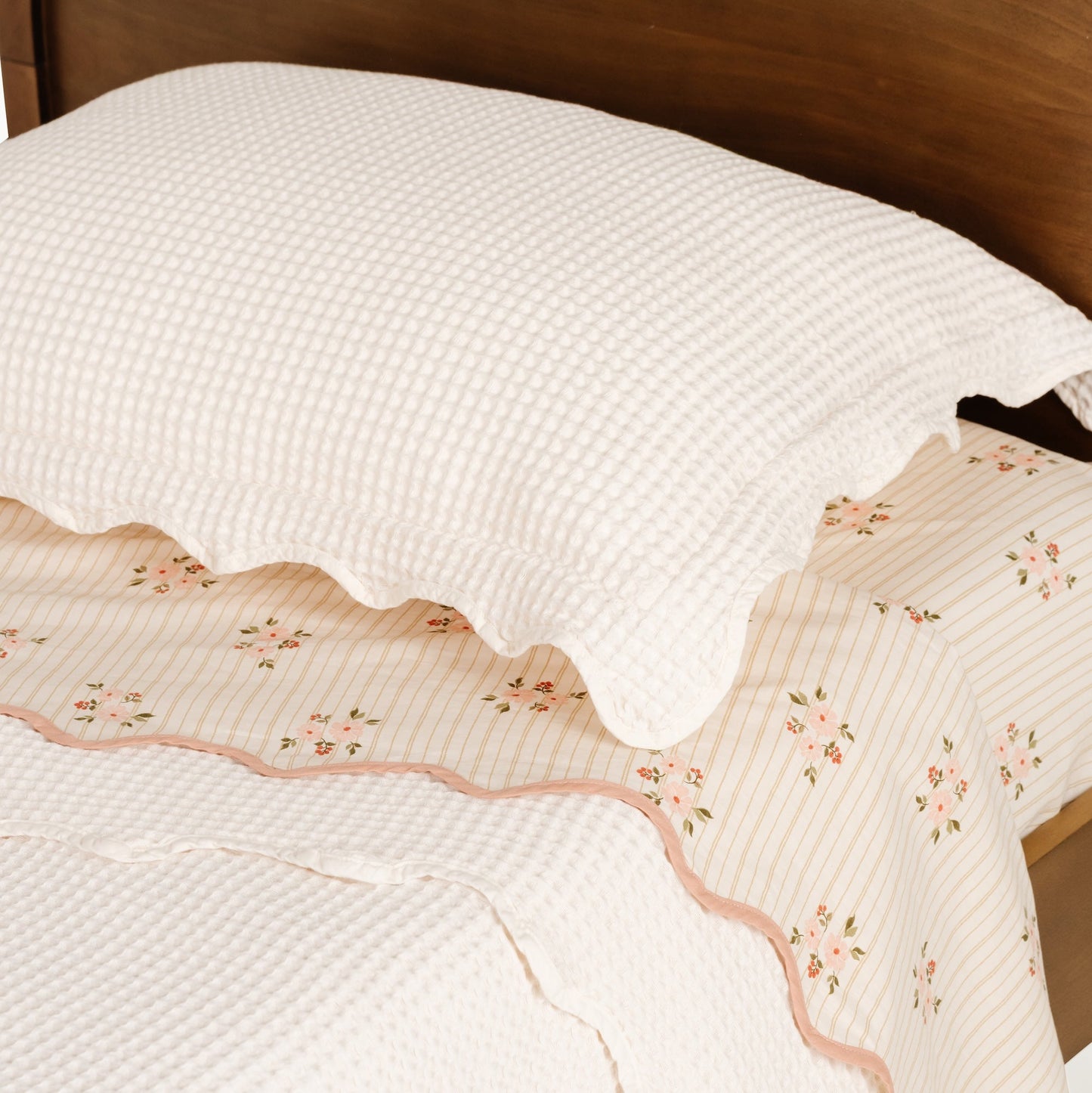 Wholesale Waffle Knit Coverlet Set