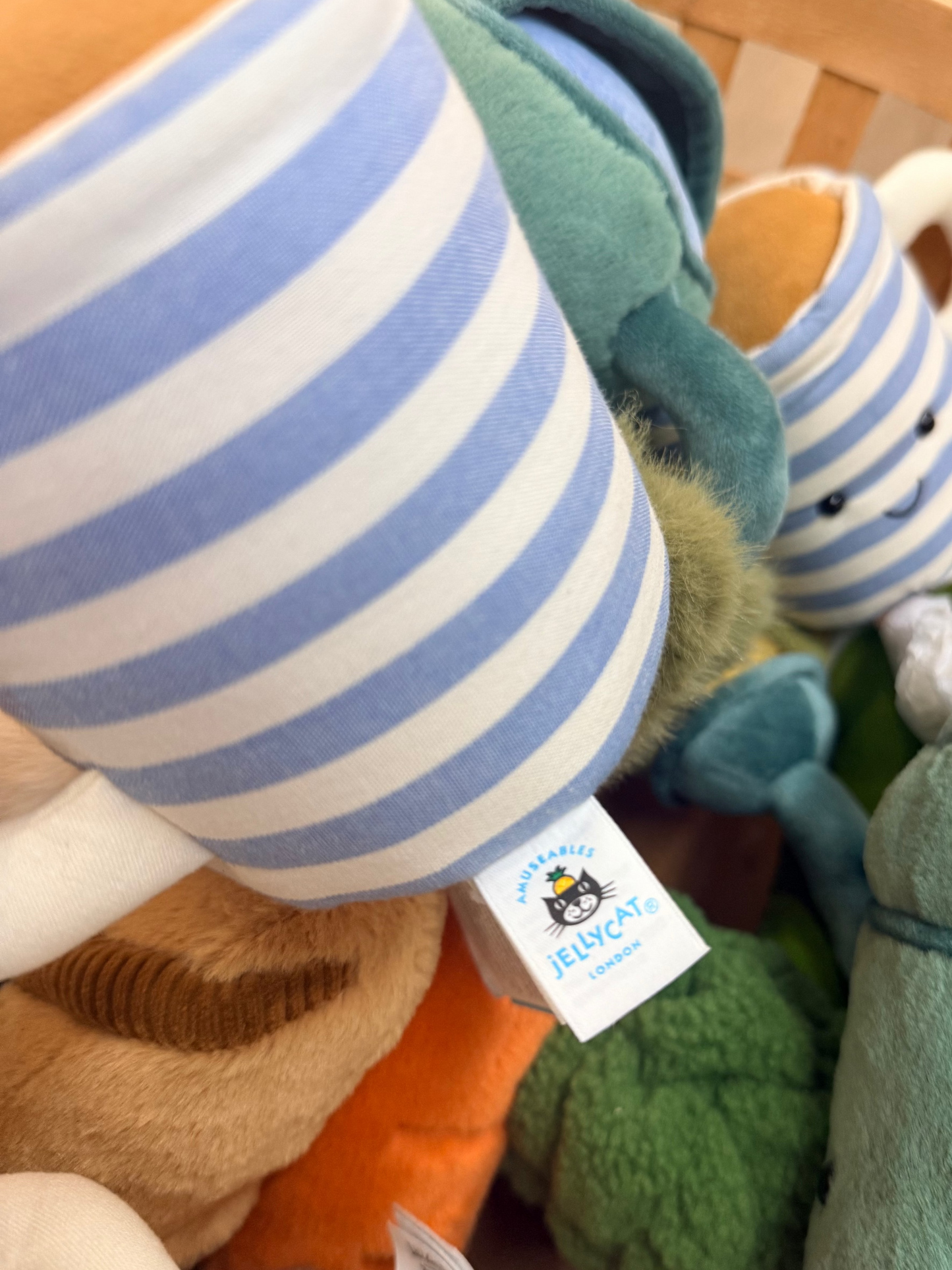 Jellycat｜Amuseables Rosie Lea Mug of Tea
