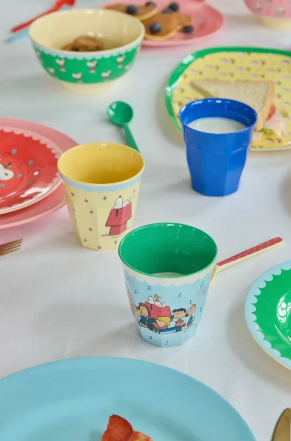 Melamine Cup with Snoopy Print - Red - 8.45 oz -