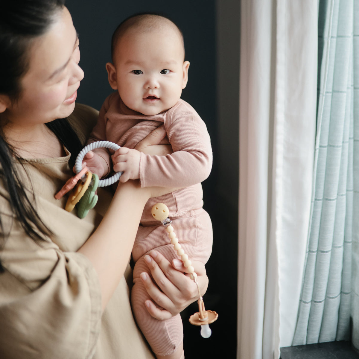 Silicone Pacifier Clip | Hera