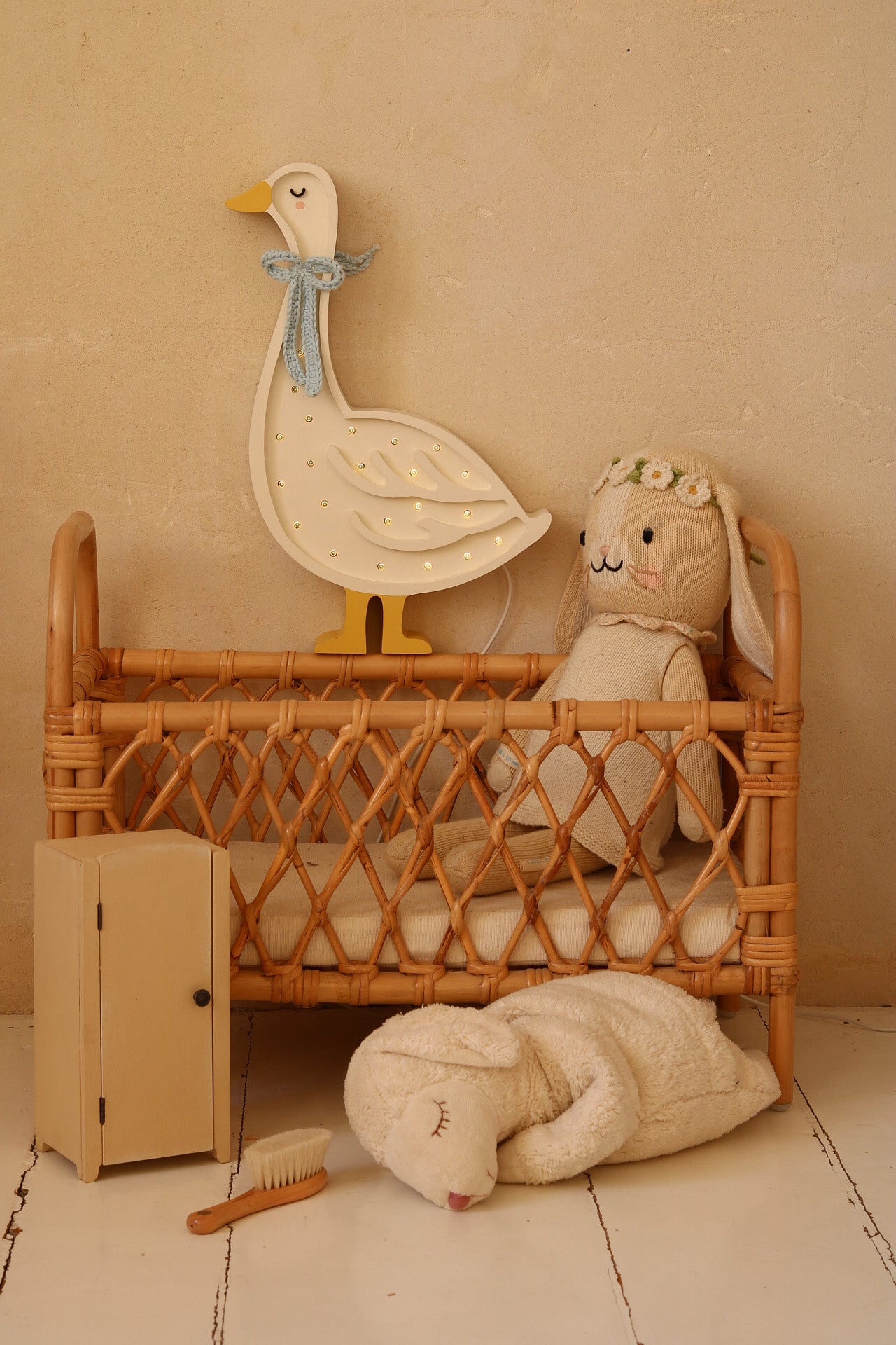 Little Lights Goose Lamp