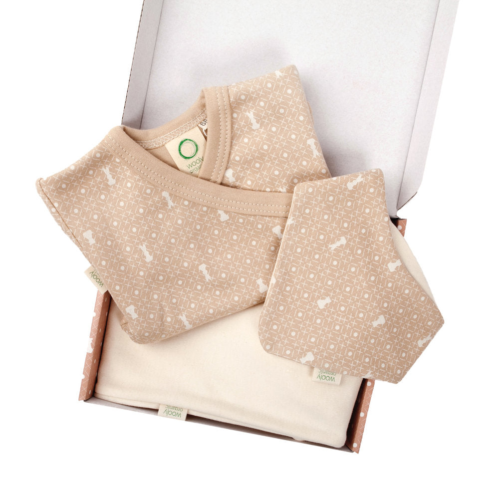 Wooly Organic Small Gift Set - Brown Shirt